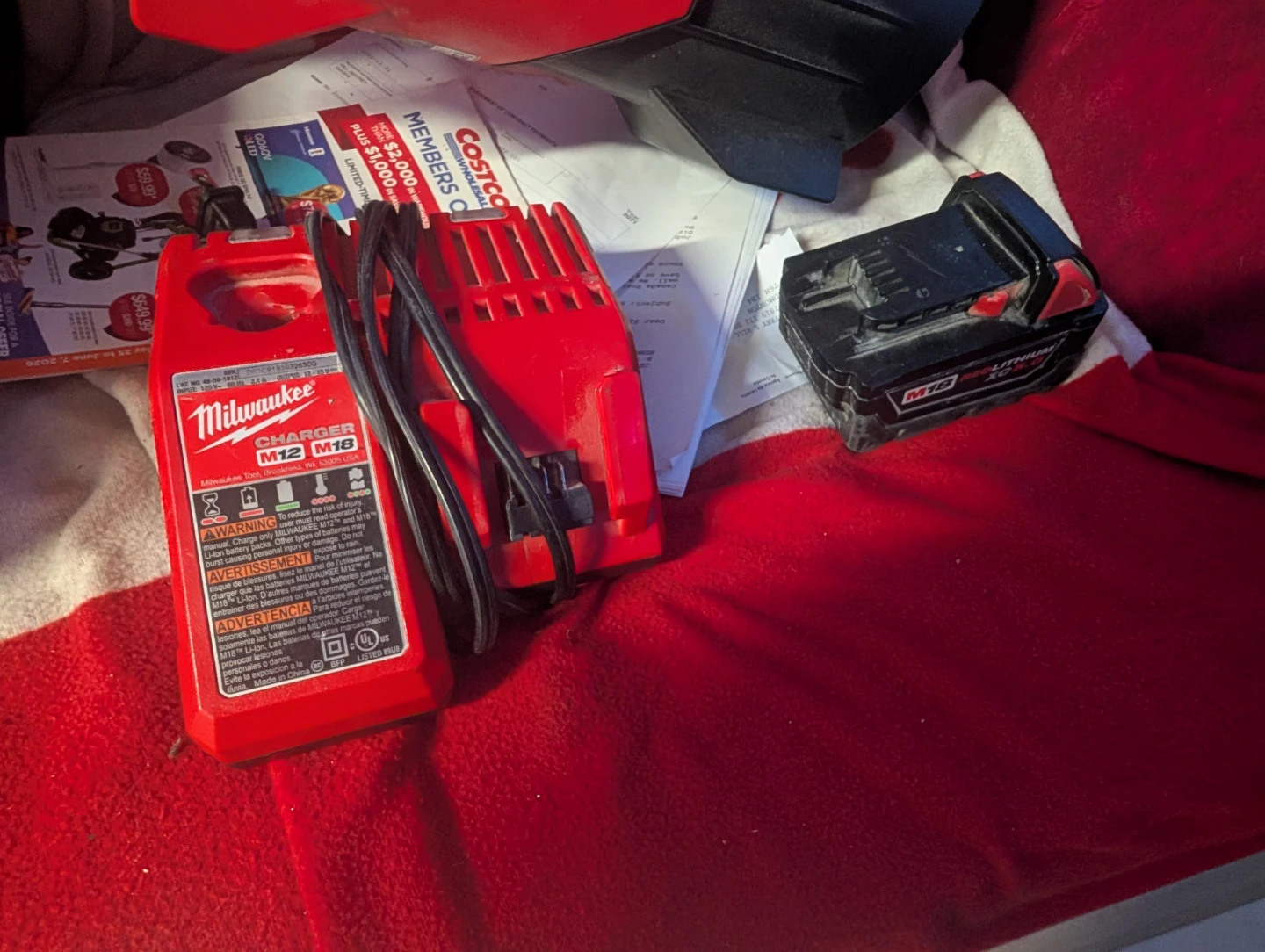 Milwaukee M12 FUEL Blower with Charger and Battery - photo 2