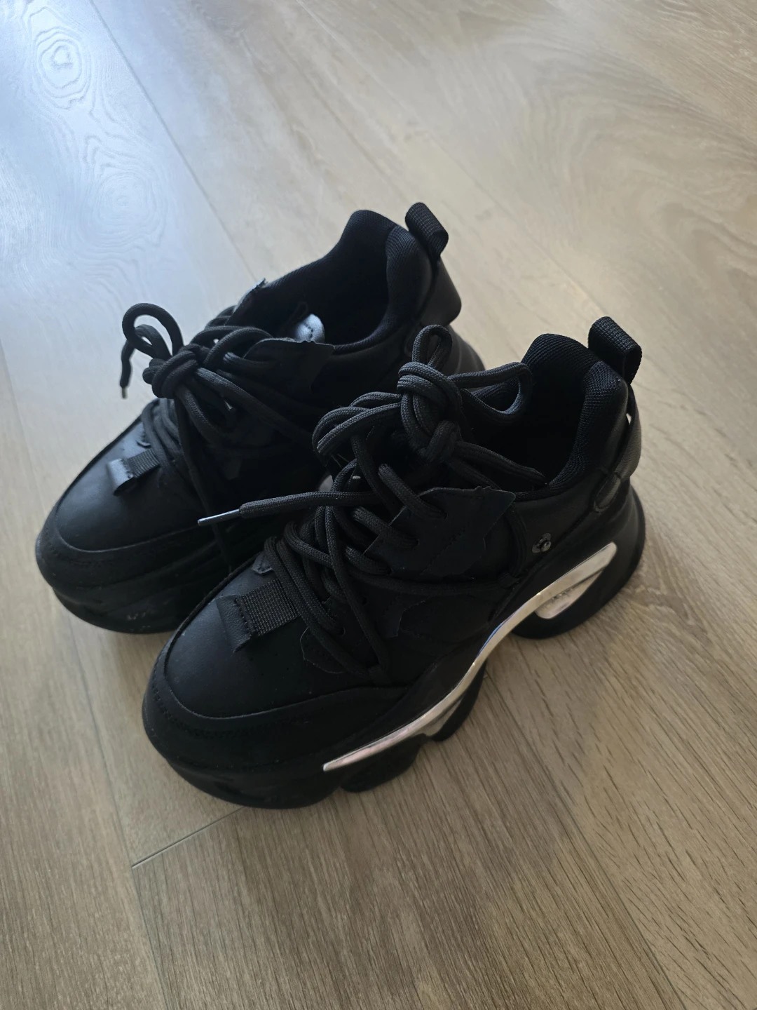 Black Chunky Sneakers - photo 2
