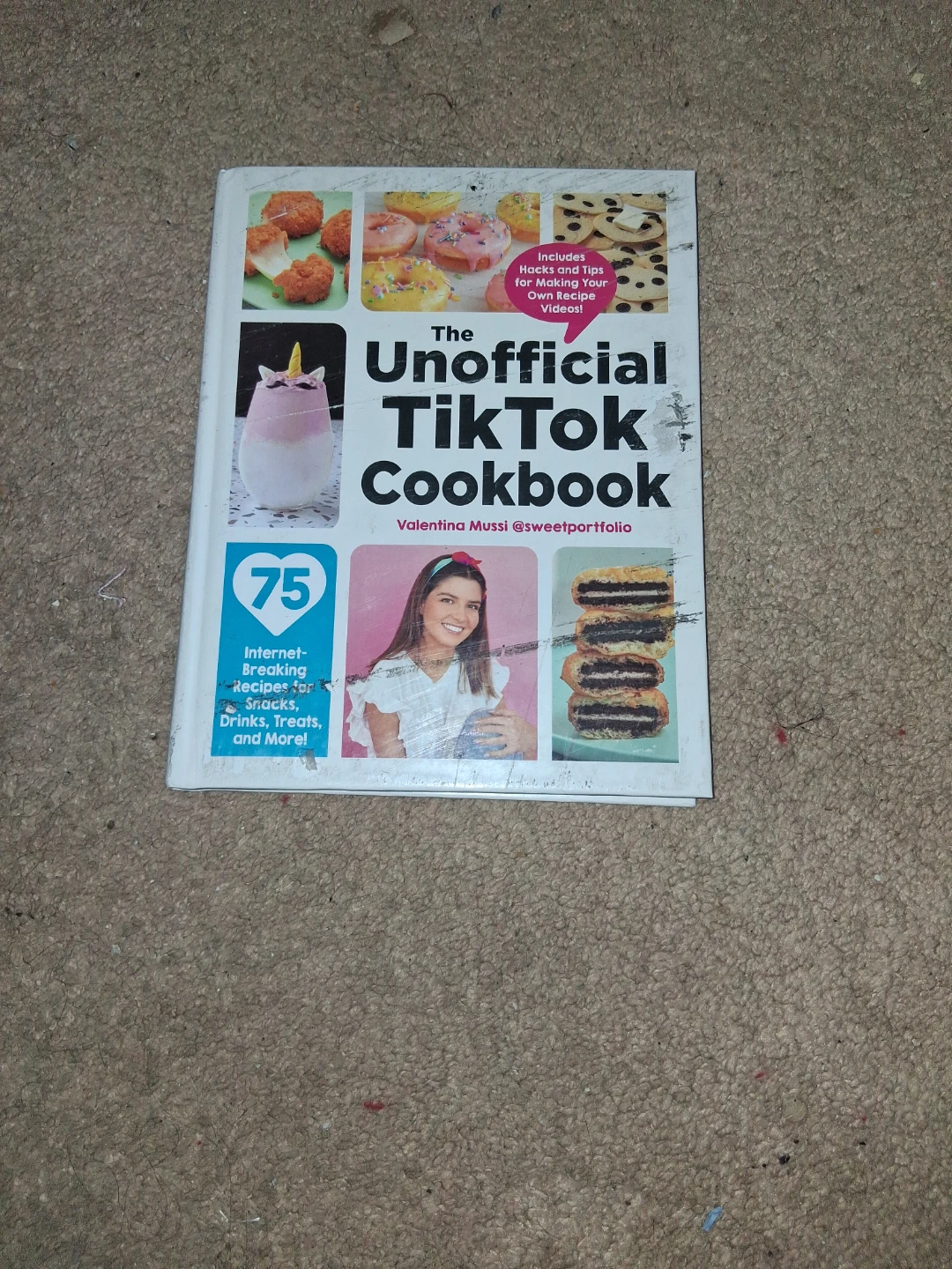 The Unofficial TikTok Cookbook by Valentina Mussi