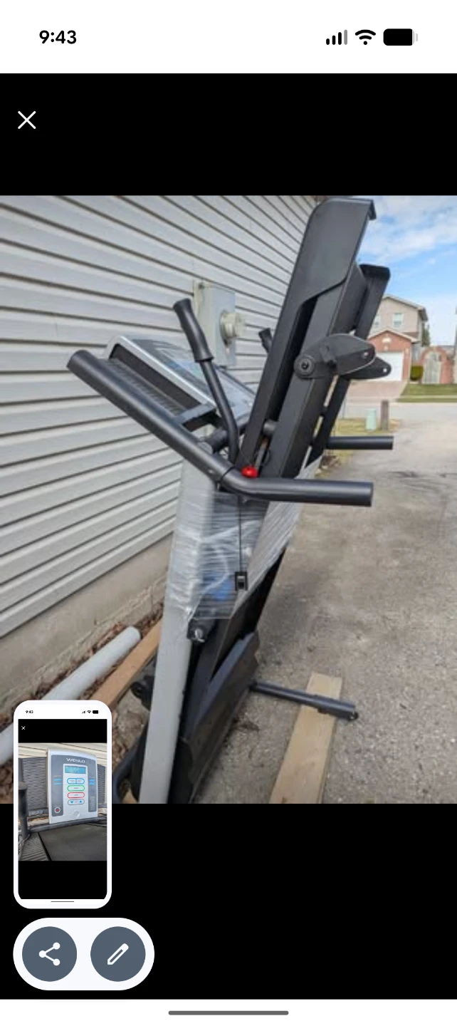 Weslo cushioned Treadmill - photo 4