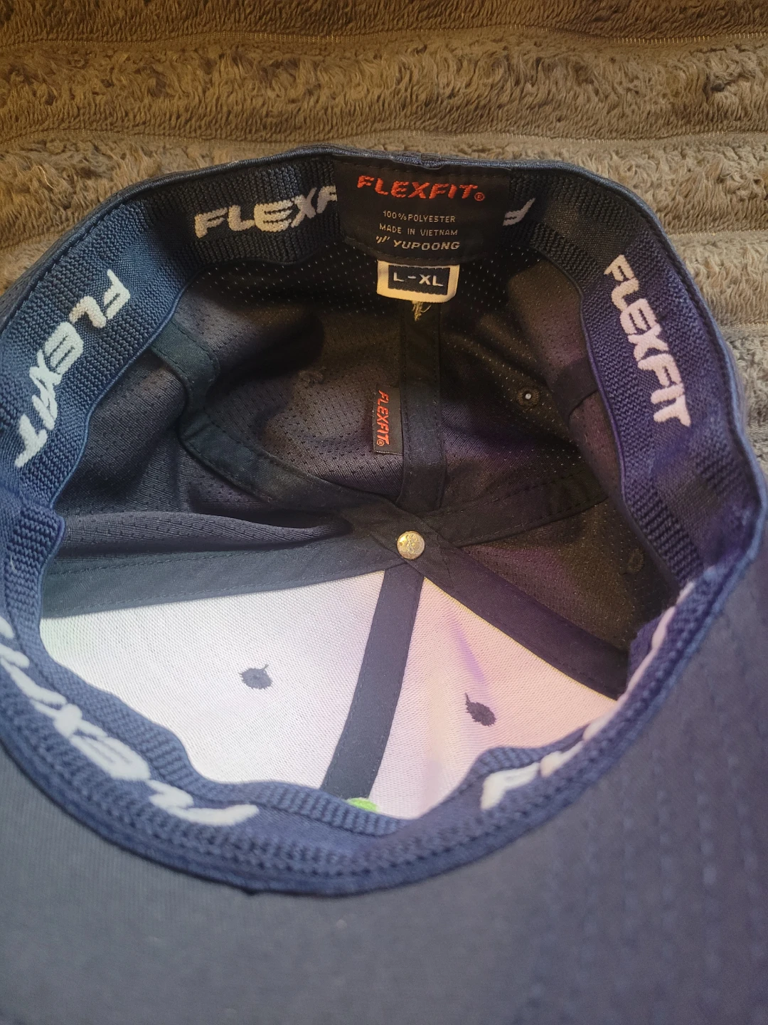 CAPS LOT $80/All or $25/cap Wilson, Cabot and Melin - photo 4