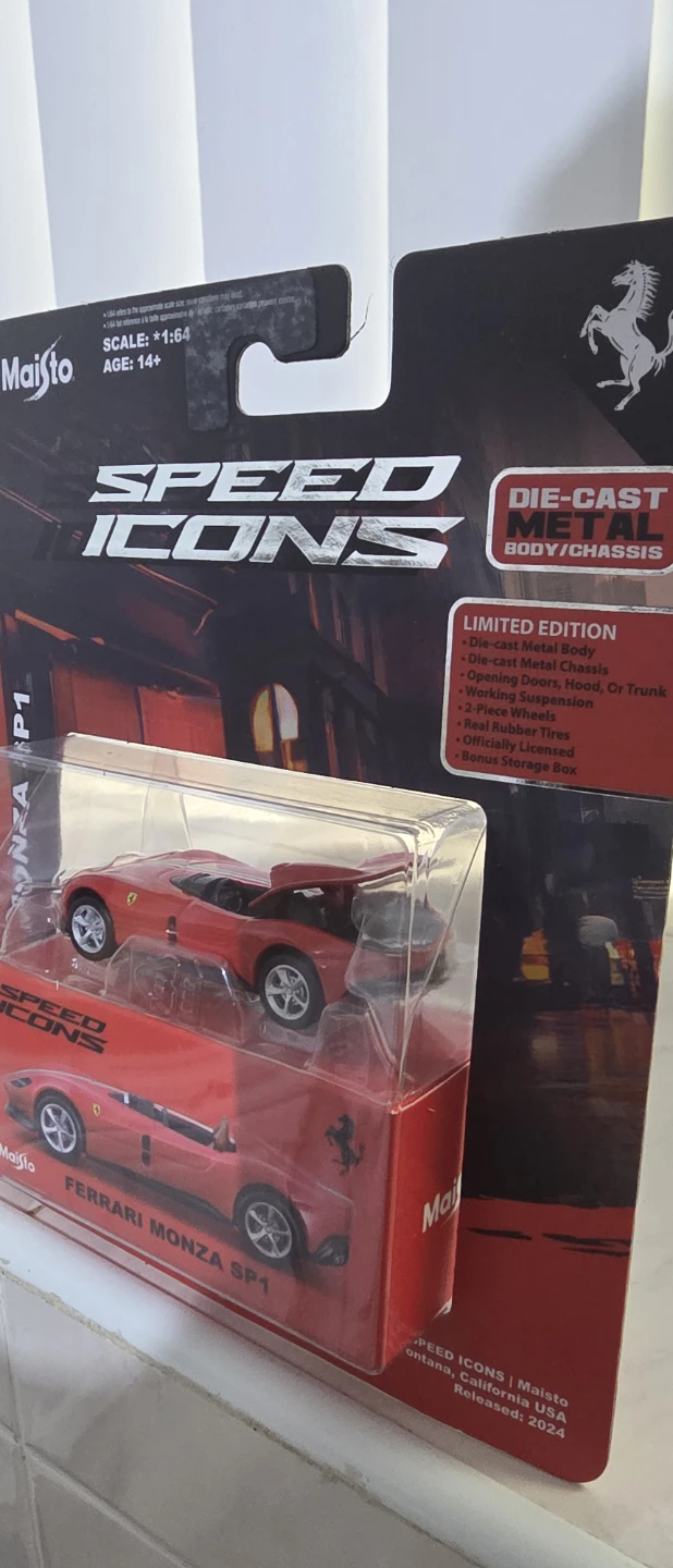 Ferrari Monza SP1 Die-Cast Model Cars 1:64 Scale - photo 3