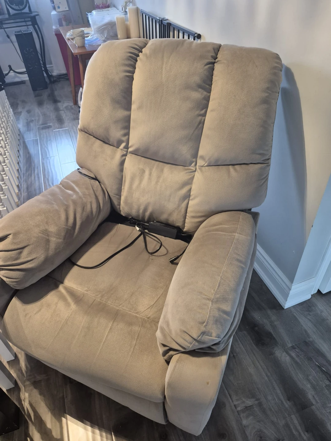 Recliner Chair - photo 2