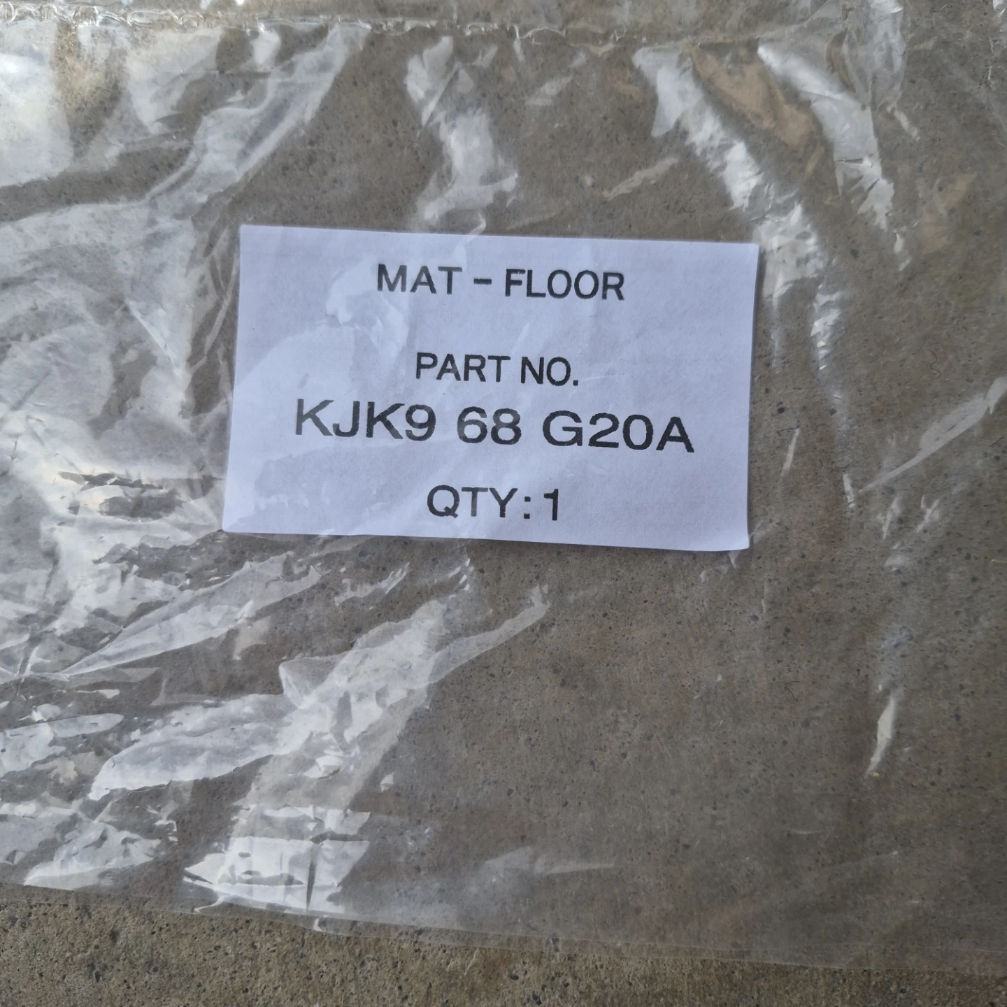 Mazda Floor Mats KJK9 68 G20A - photo 2