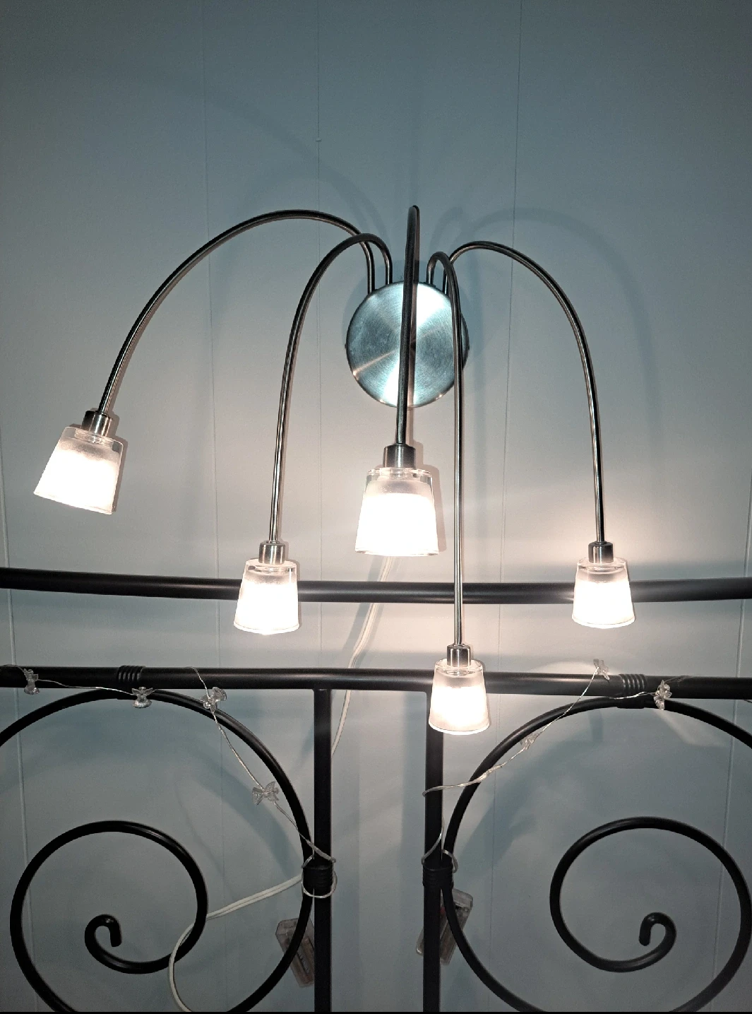 Modern 5-Light Adjustable Track Lighting Fixture