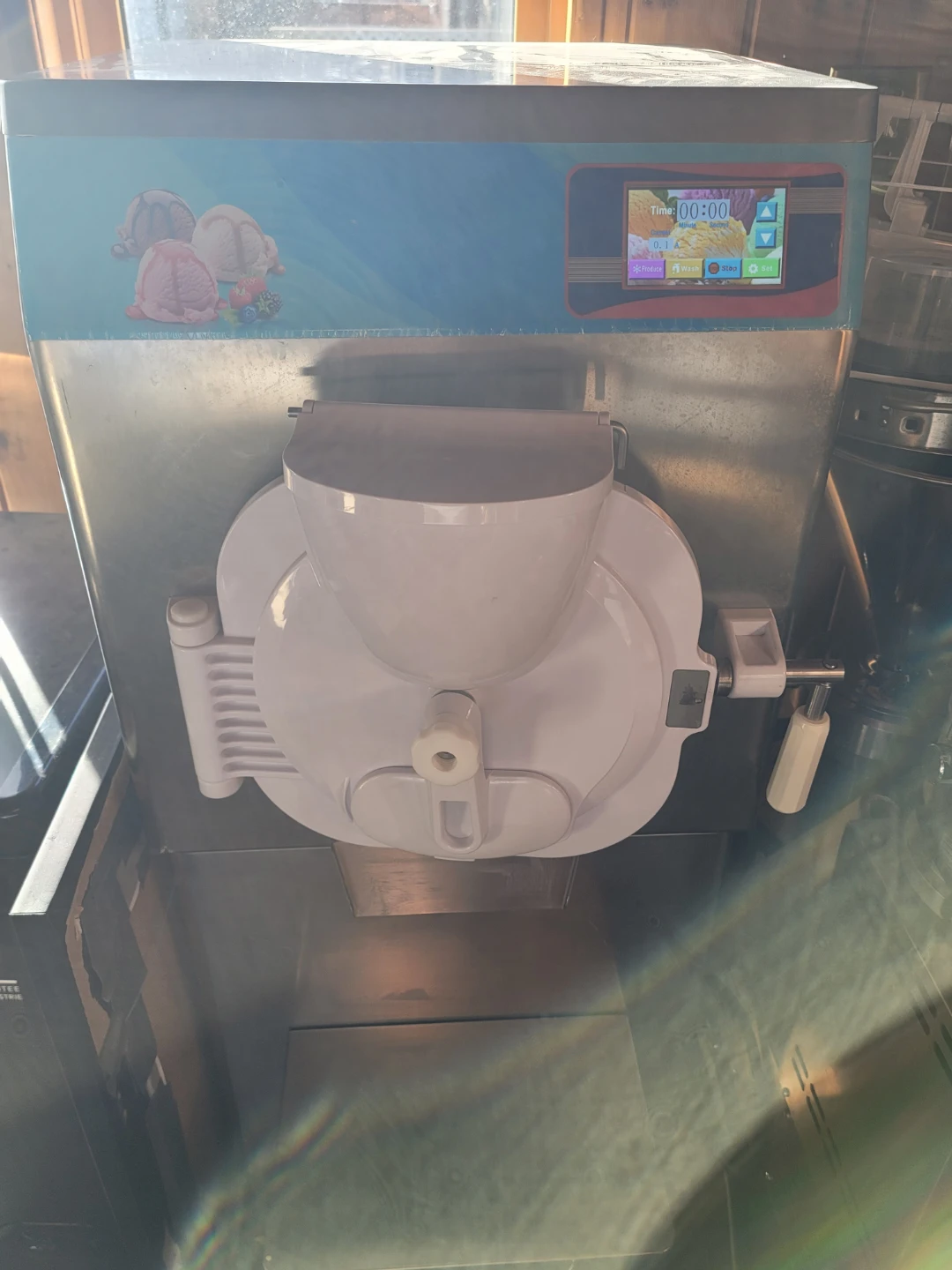 Commercial Soft Serve Ice Cream Machine - photo 5