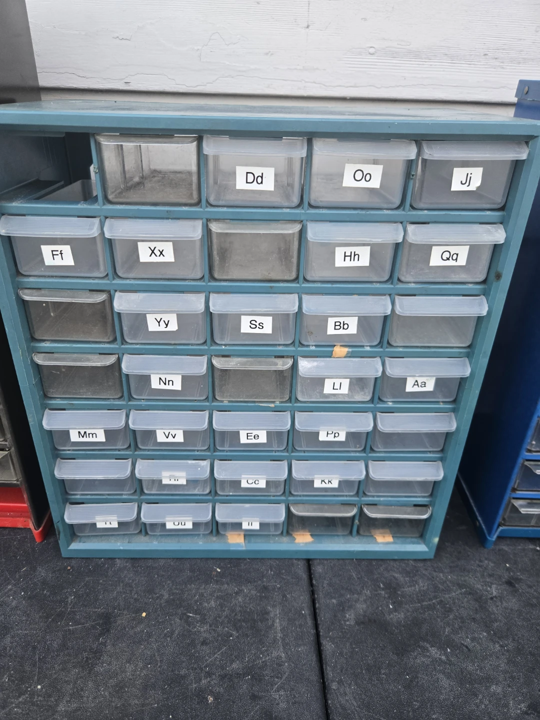 Multi-drawer organizers for hardware and small parts