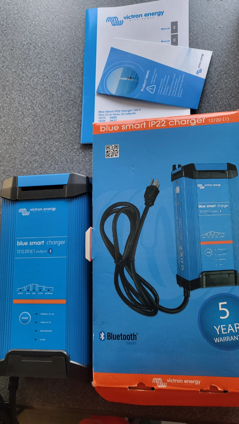 Victron Energy Blue Smart IP22 Charger 12V 20A