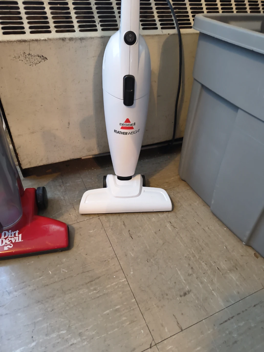 Eureka PowerSpeed, Dirt Devil, and Bissell Vacuums - photo 4