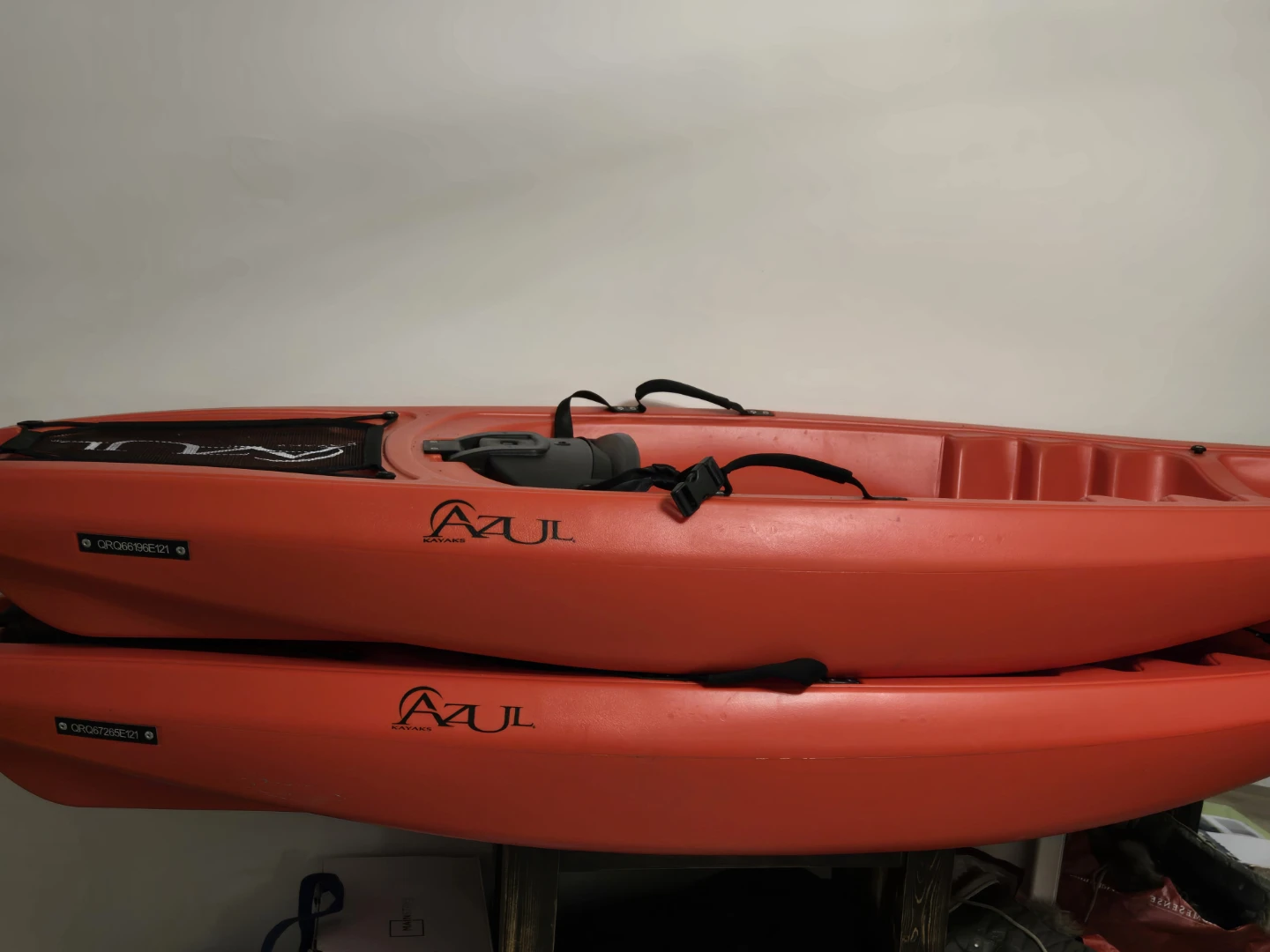 Azul Kayaks Red Kayak - photo 4