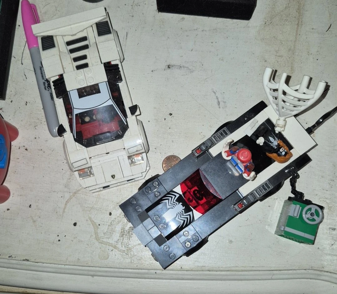 LEGO Spider-Man Car Chase Set