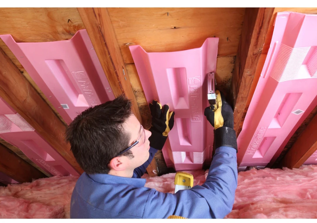 Owens Corning Raft-R-Mate Attic Rafter Vent (75 Pieces) - photo 4