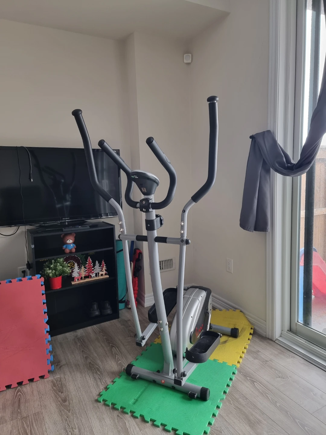 Sunny Health & Fitness Elliptical Trainer - photo 2