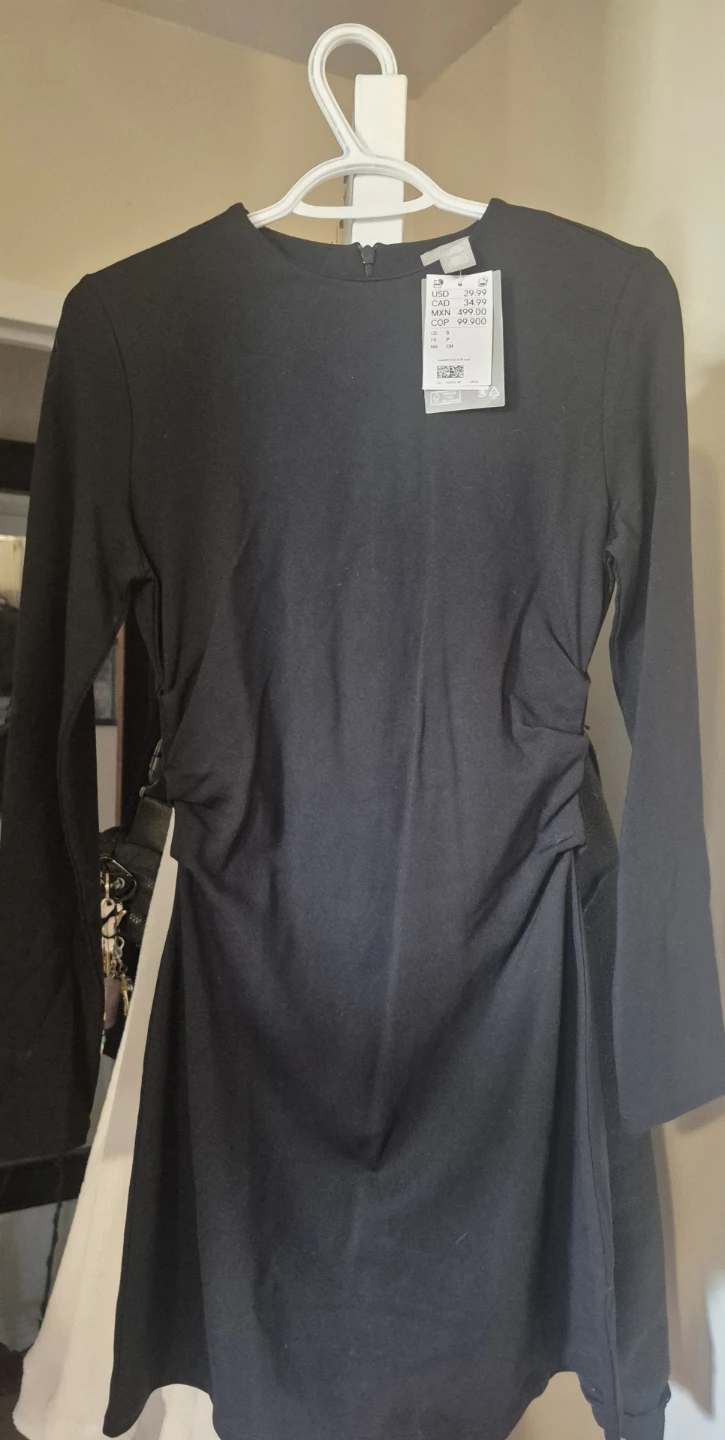 H&M Black Long Sleeve Ruched Dress Size S
