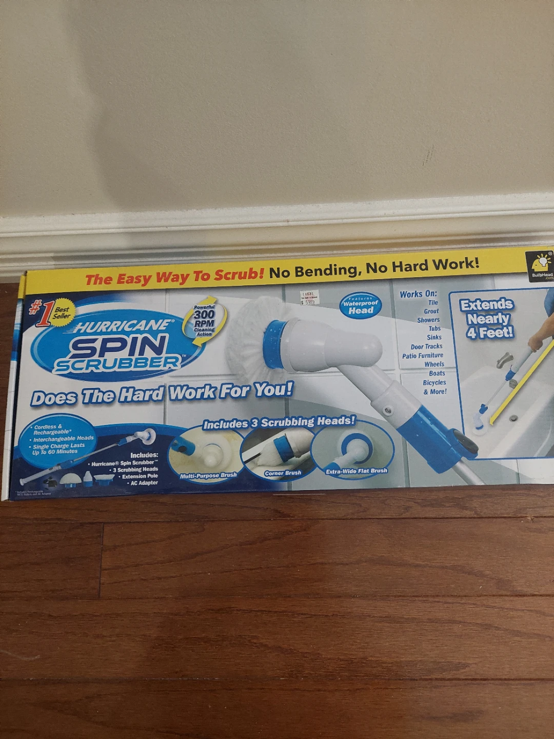 Hurricane Cordless Cleaning Brush - photo 2