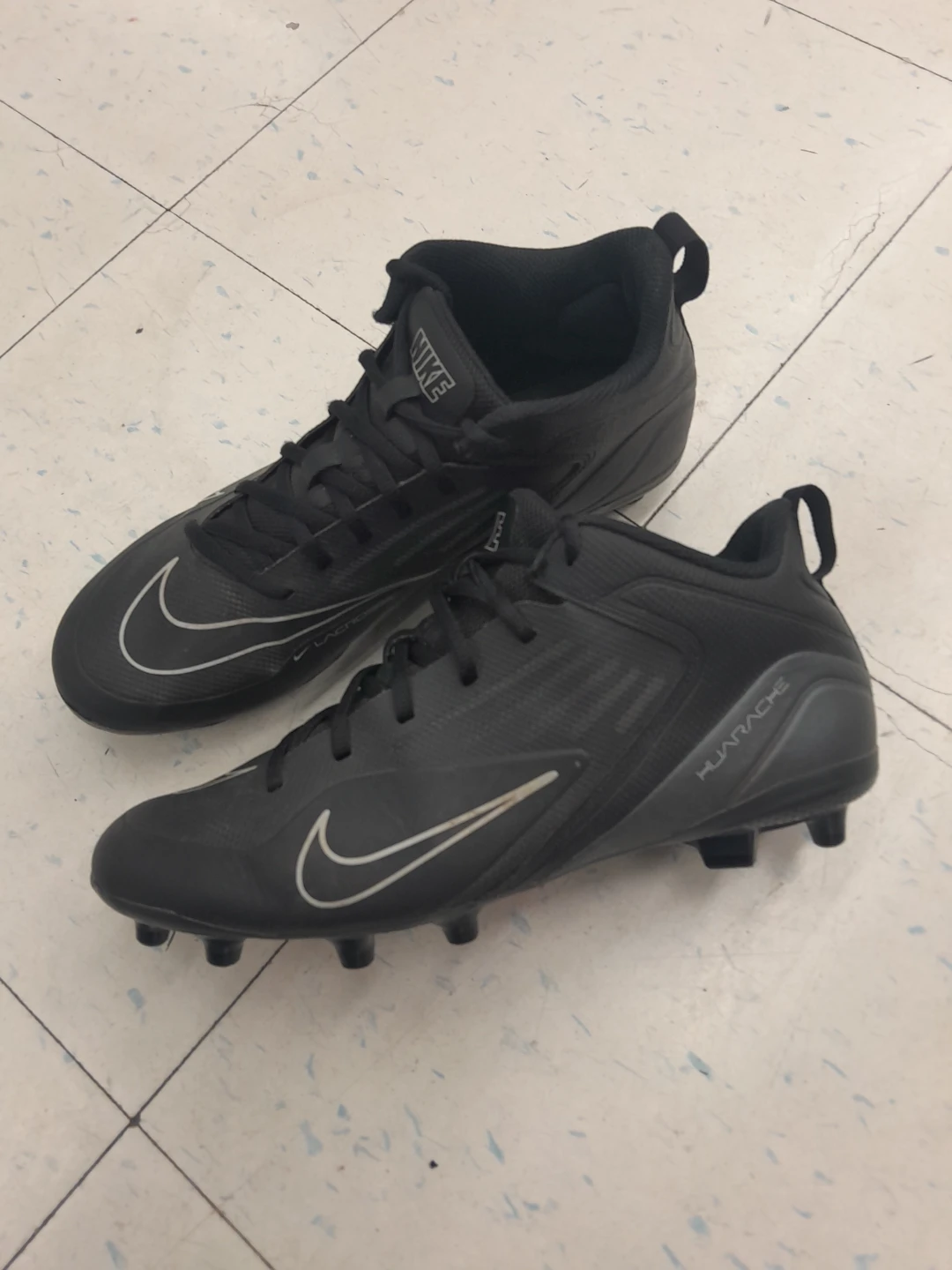 Nike Huarache Football Cleats Men's Size 8 - photo 2