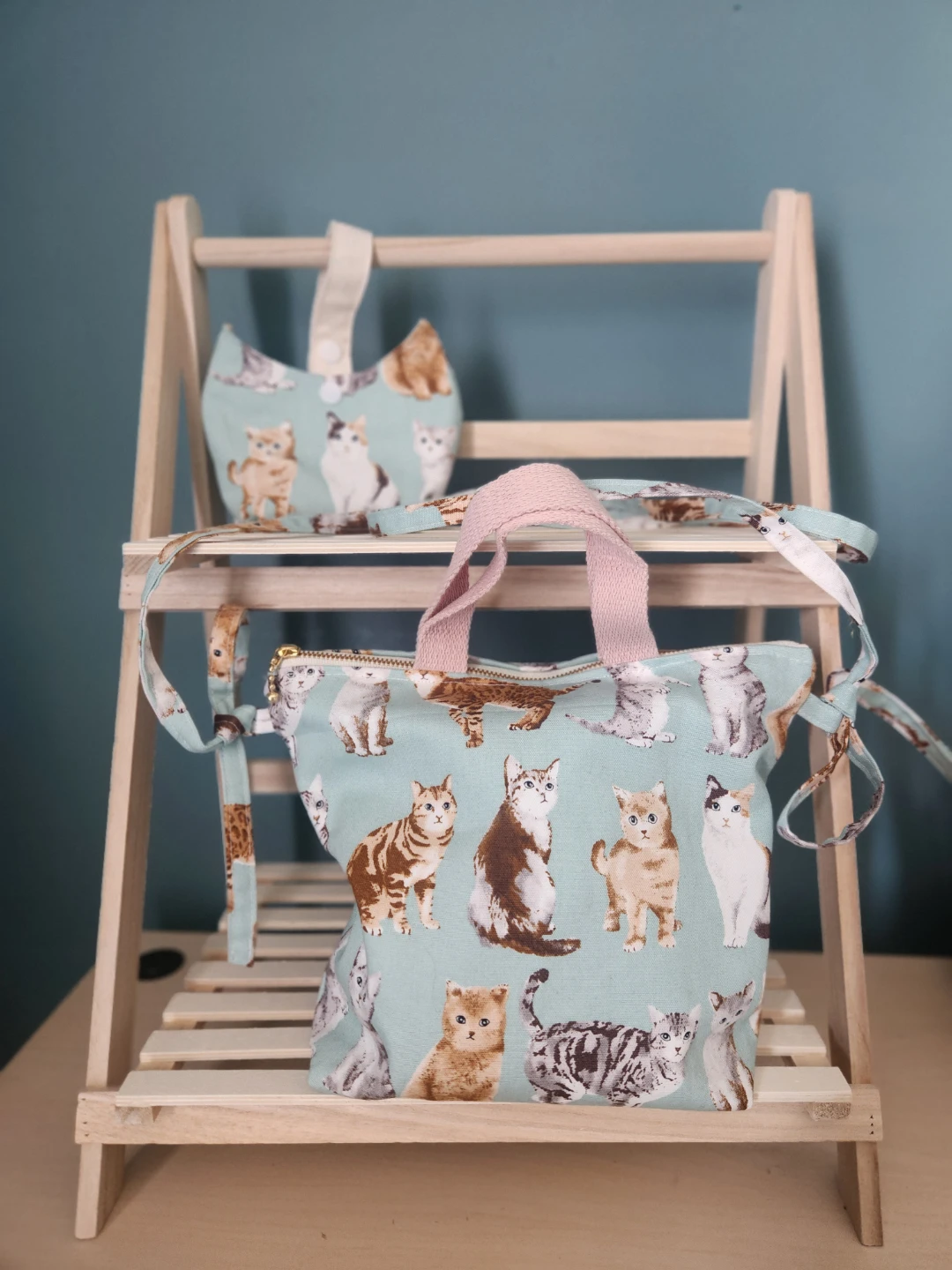 Hand Made Blue Cat Print Tote Bag with Pink Straps - photo 4