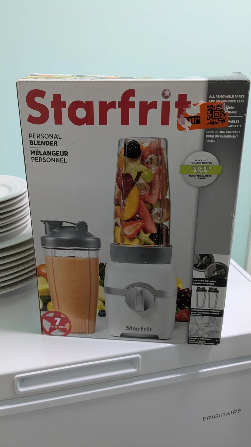 Starfrit Personal Blender with 2 x 828 ml Cups - photo 3