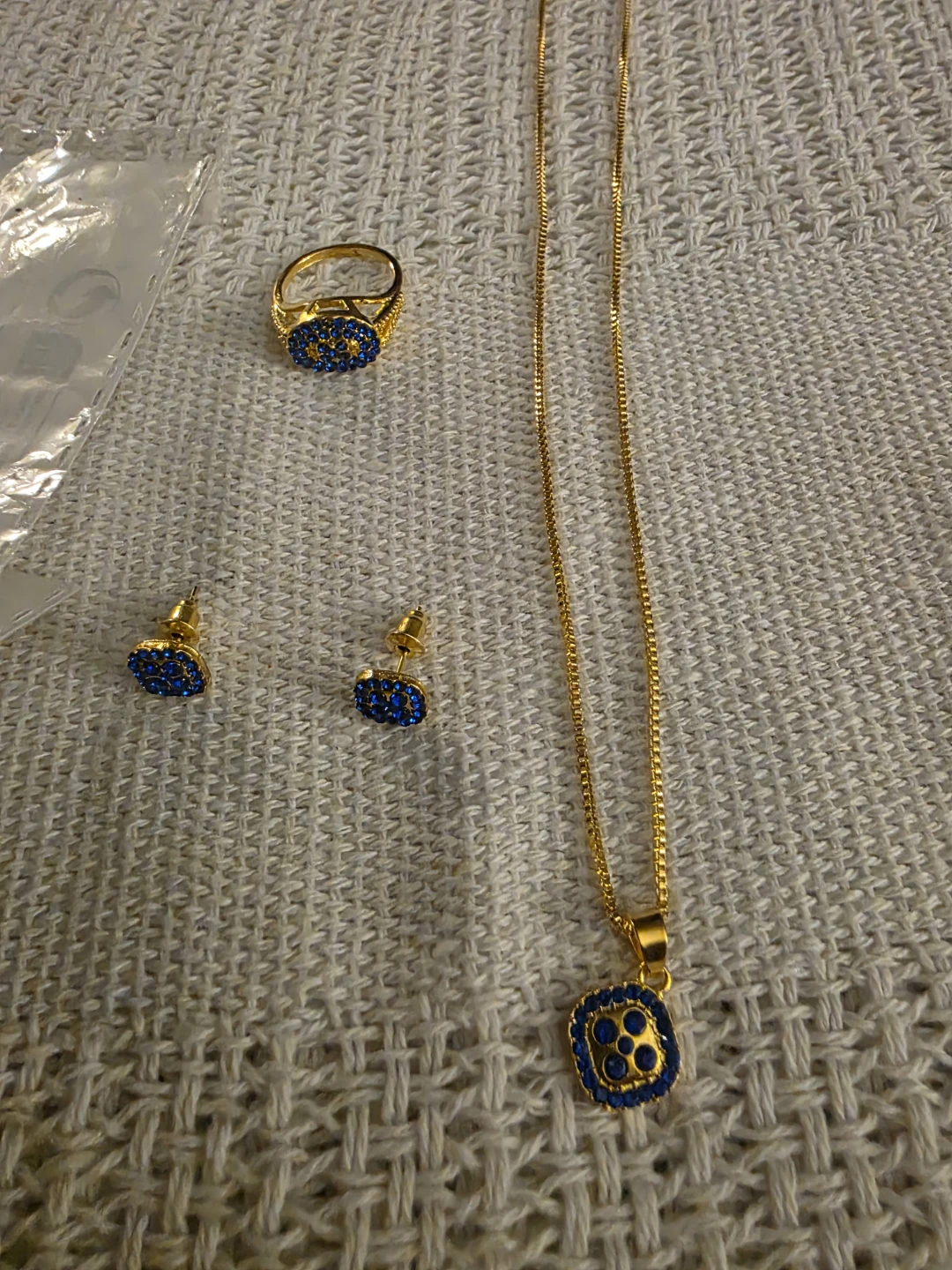 Gold-tone jewellery set with blue accents - photo 2