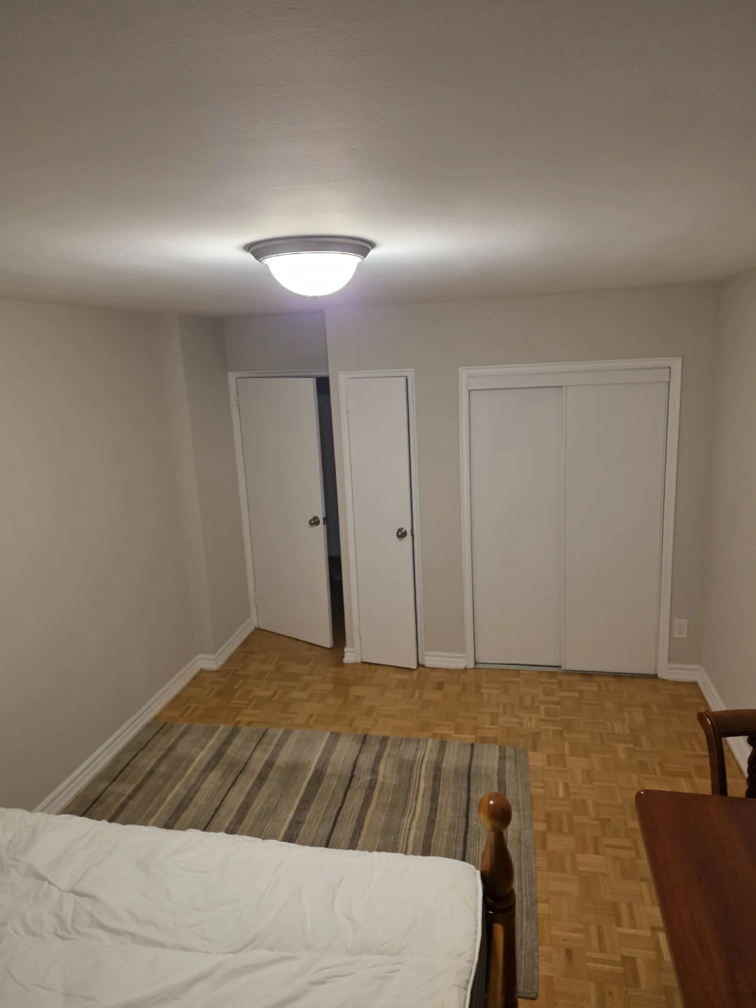 Weekly Room Rental - photo 2