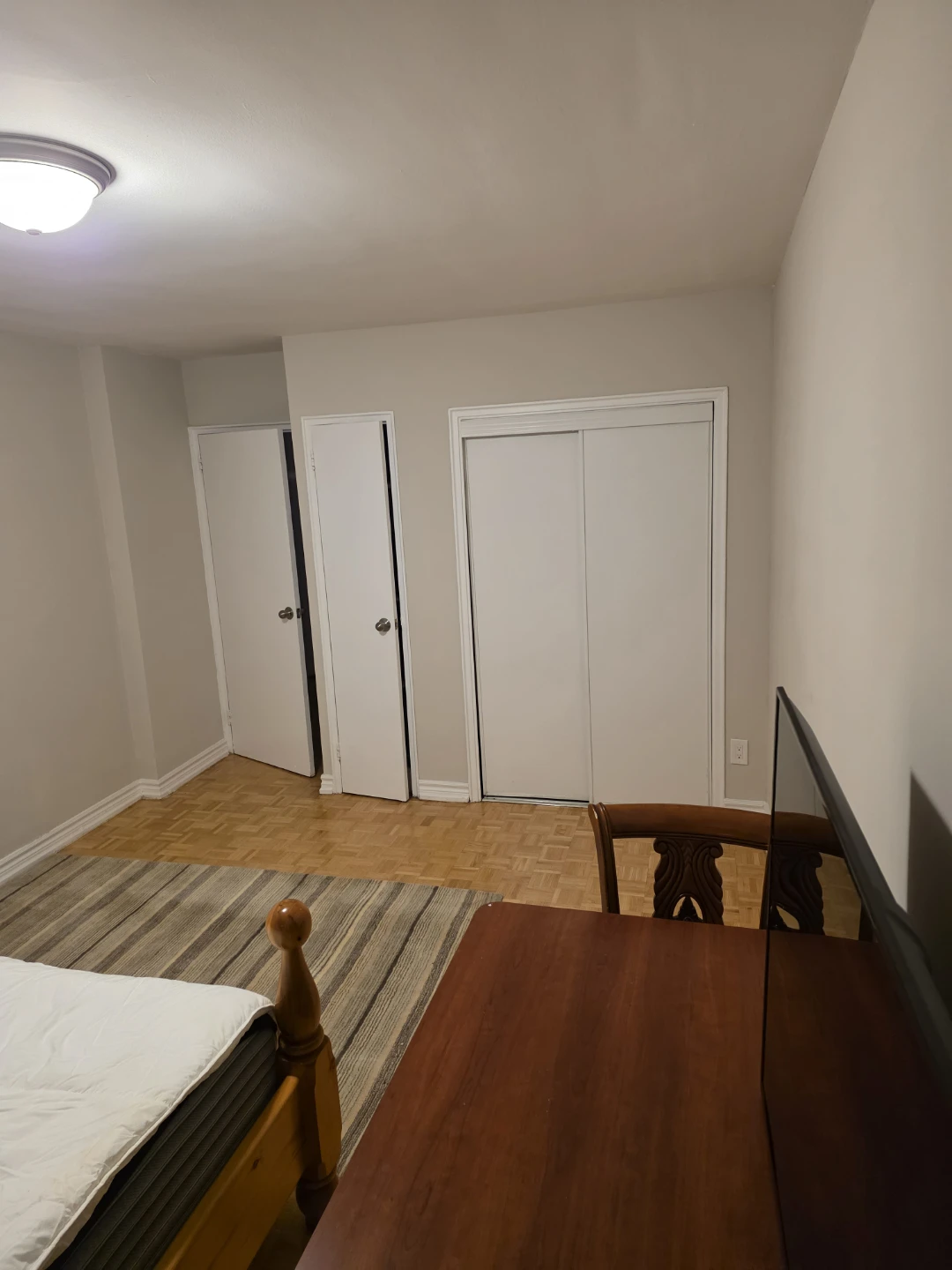 Weekly Room Rental - photo 3