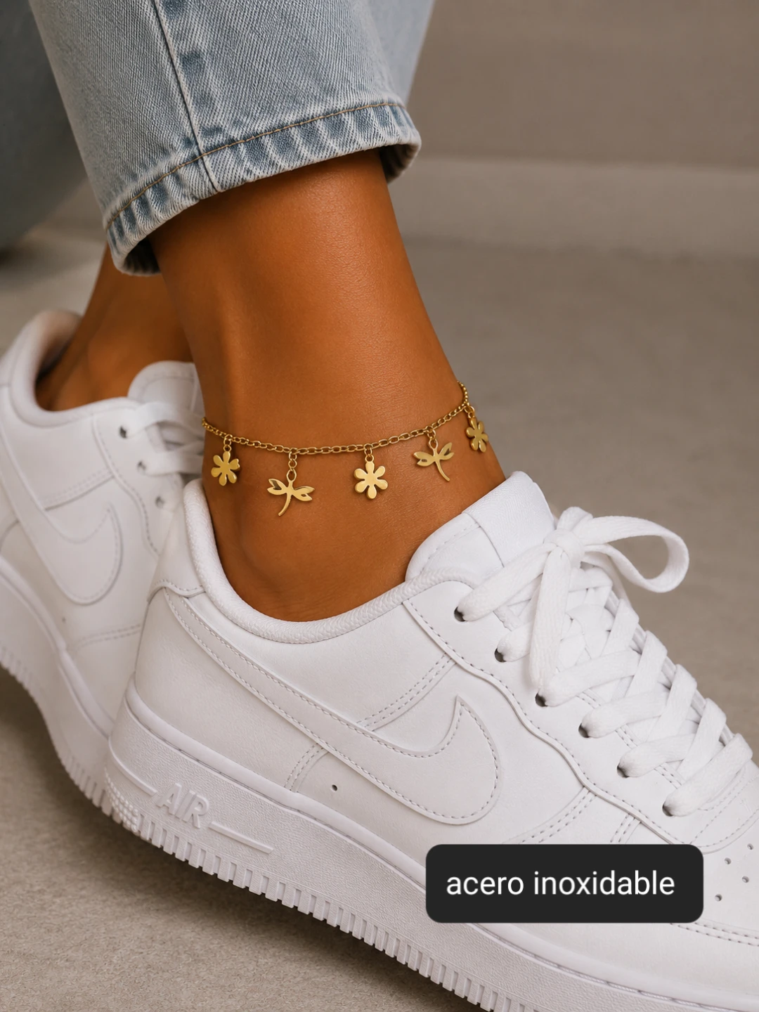 Gold Tone Dragonfly & Flower Charm Anklet