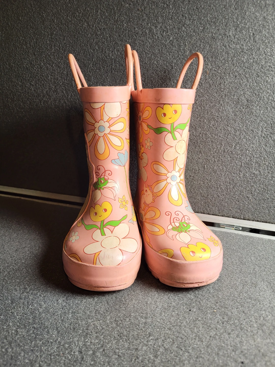 Disney Princess Rain Boots - Size 9/10