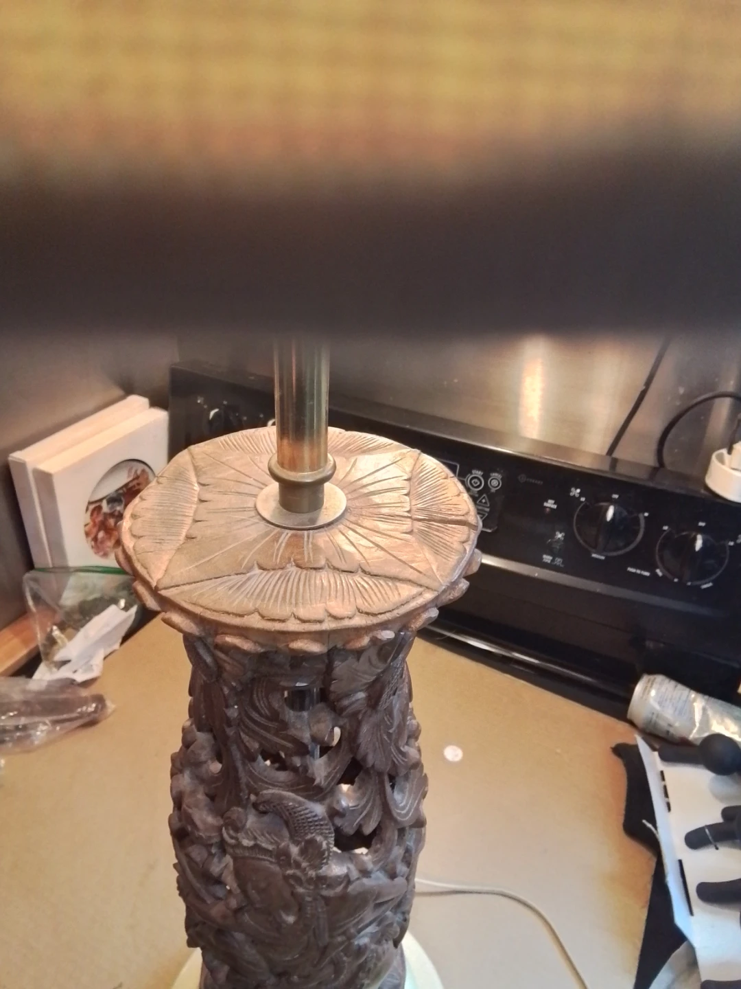 Vintage Balinese Wooden Carved Base Lamp 33" - photo 5