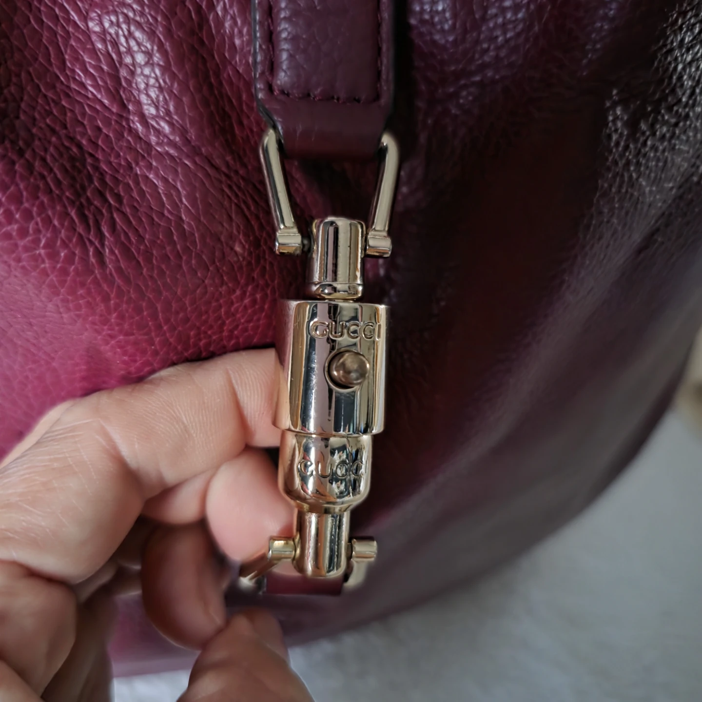Gucci Leather Hobo Bag - photo 3