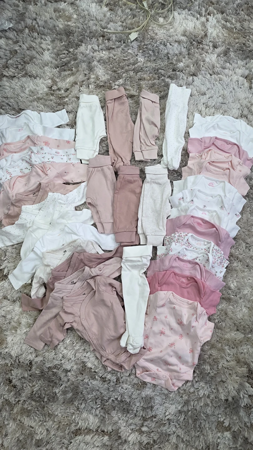 37 Baby Clothes Bundle - new born