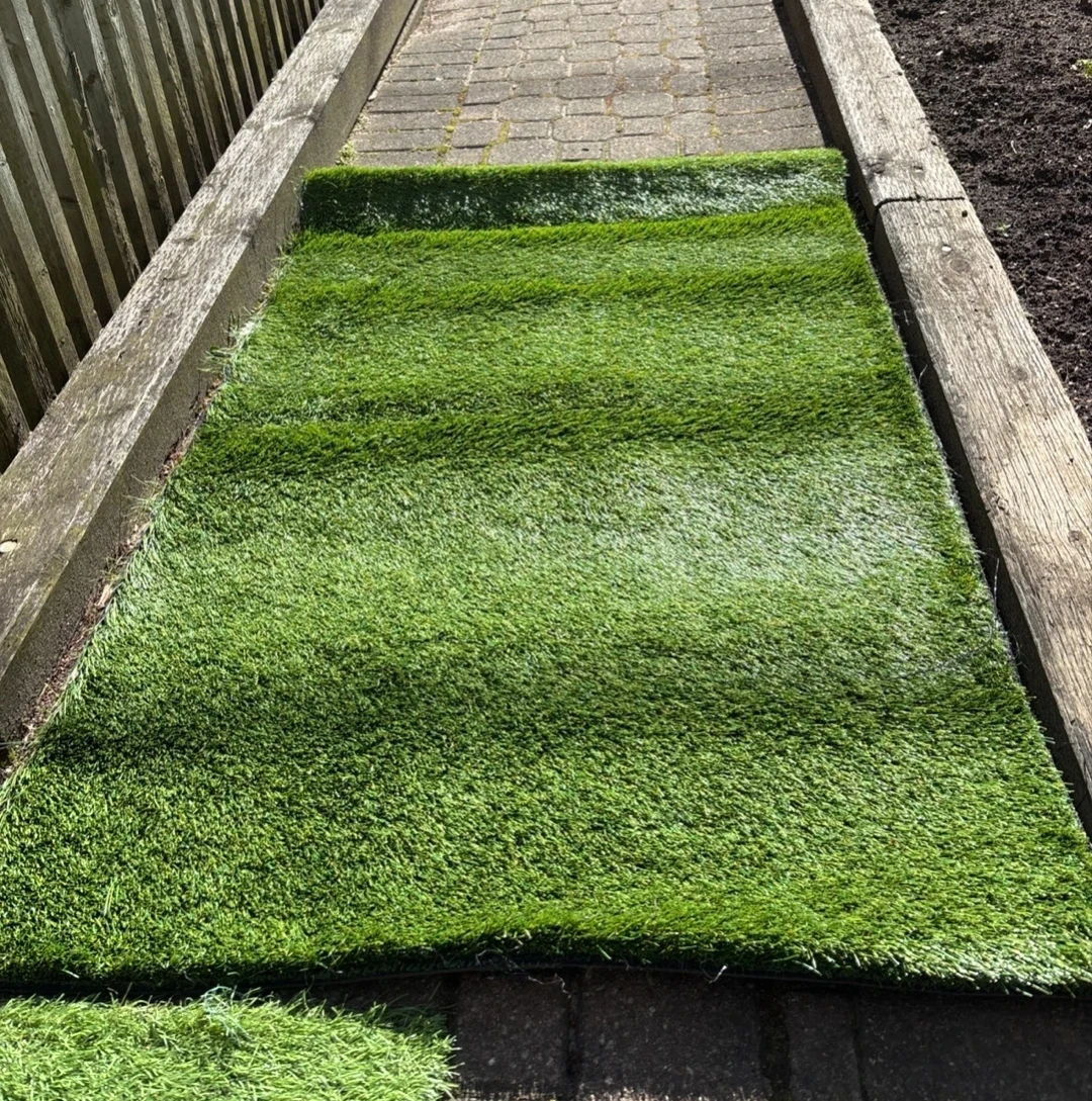 Artificial Grass carpet - photo 2