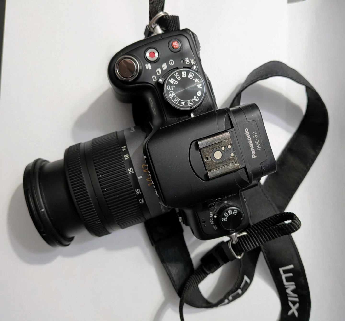Panasonic Lumix DMC-G2 Camera with 14-42mm Lens - photo 3