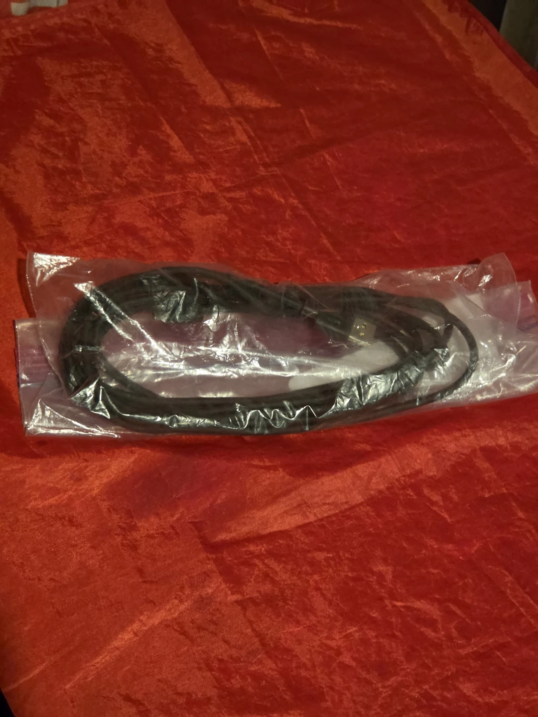 Black USB Cable - photo 2