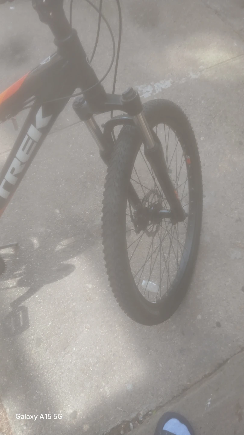 Trek Mountain Bike - photo 2