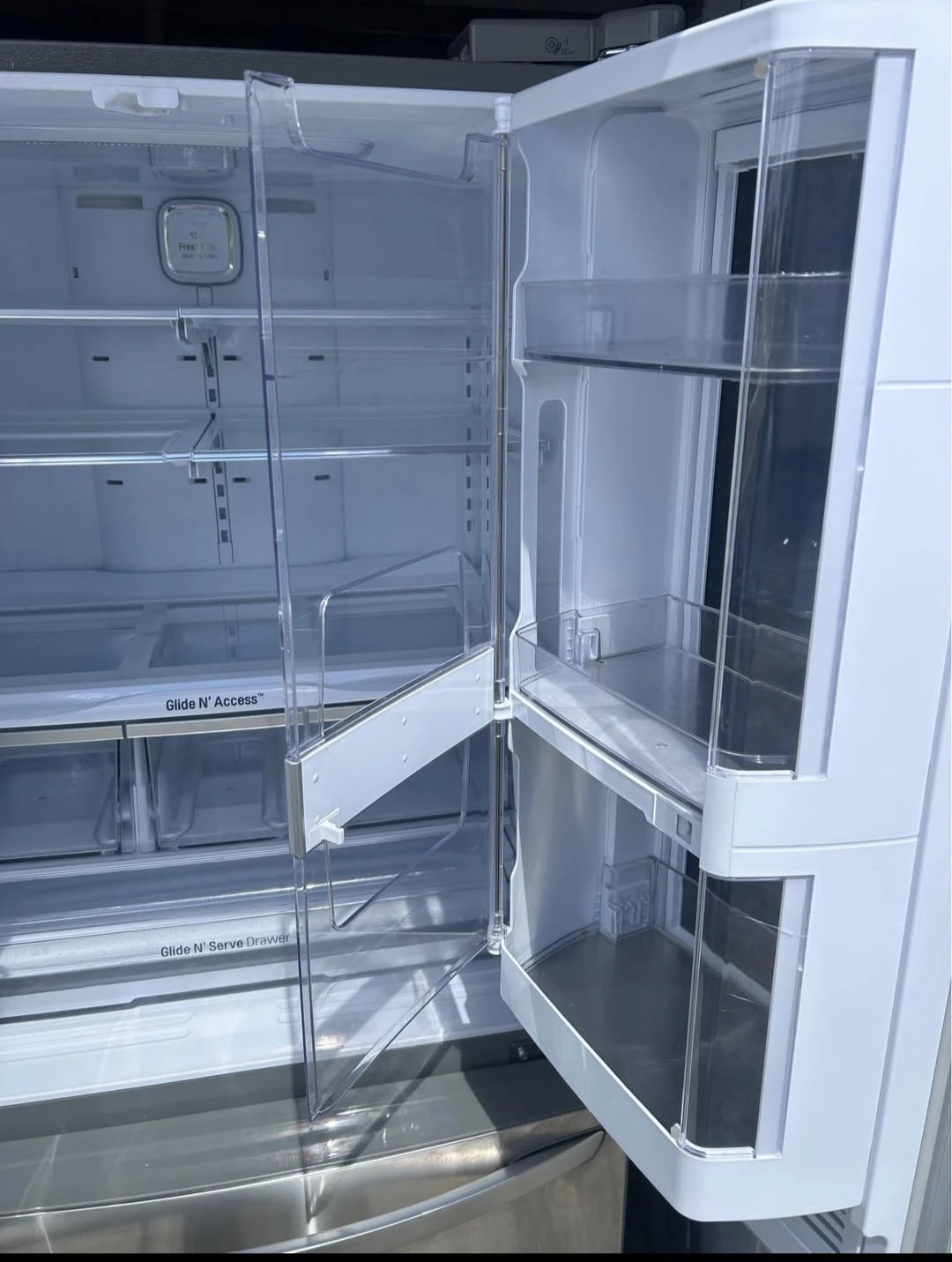 FREE DELIVERY!! LG LFXS30796S wifi fridge with instaview $900 - photo 5