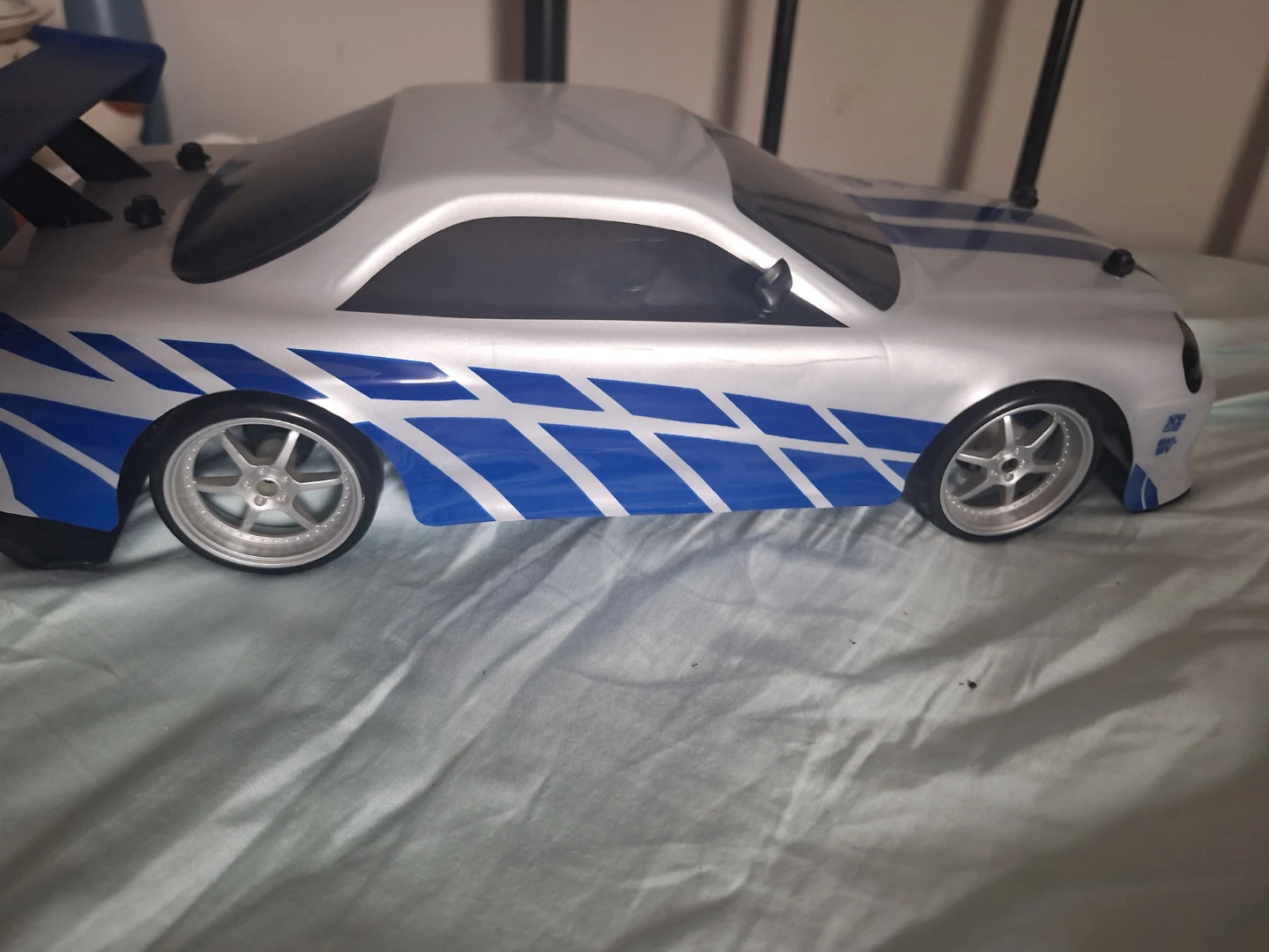 Fast & Furious Skyline GT-R RC Car - photo 2