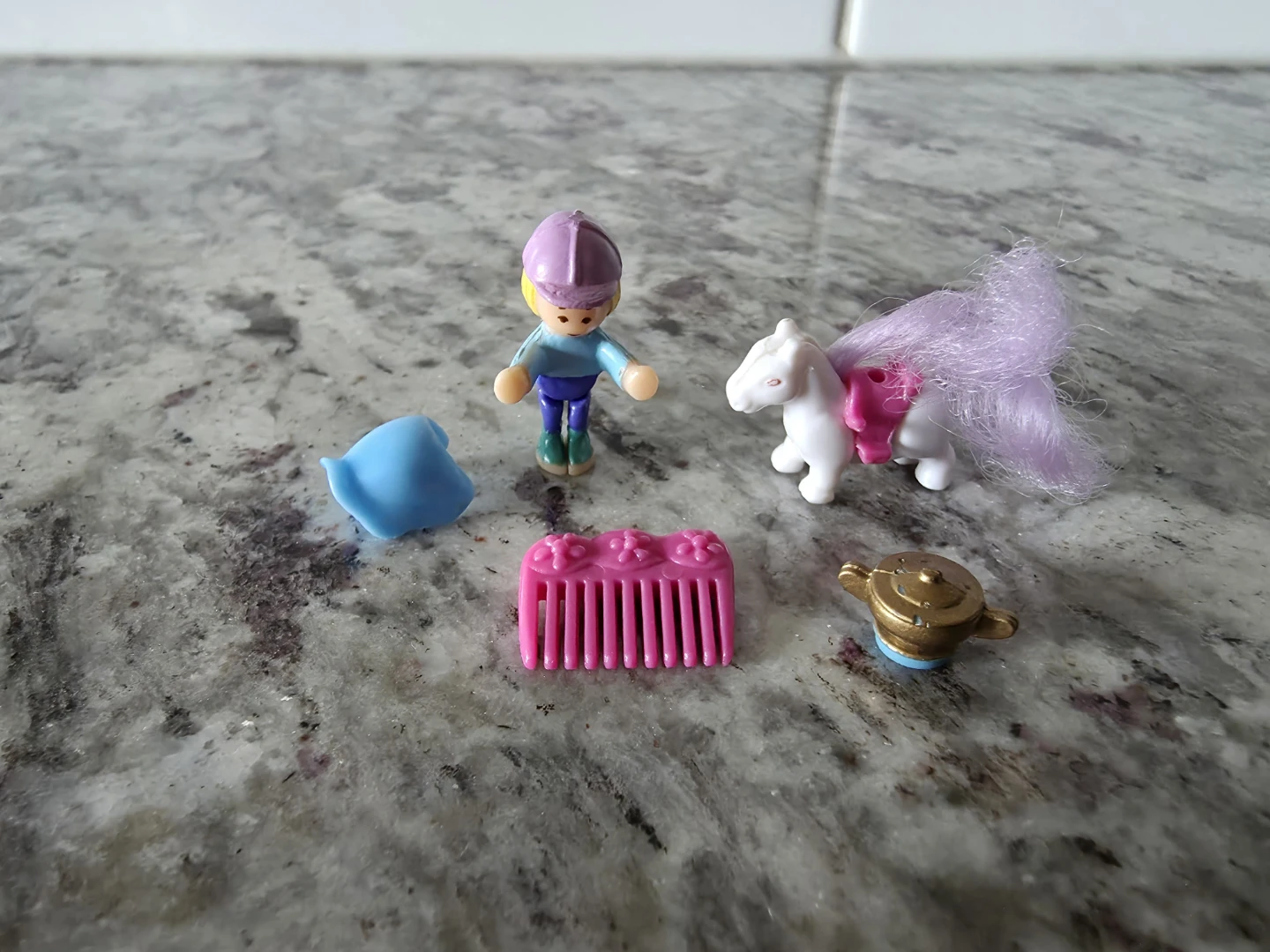 1995 Polly Pocket Shetland Pony Stable - photo 4