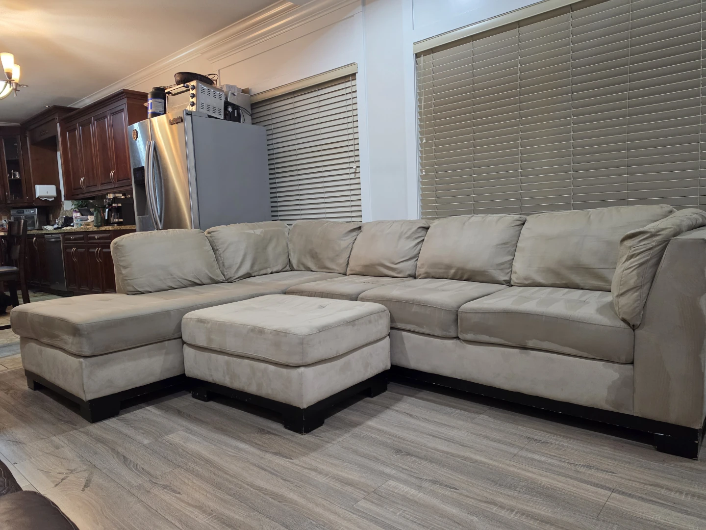 Large Sectional Sofa + Ottoman (10+ Feet) - Deep Cleaned! - photo 2