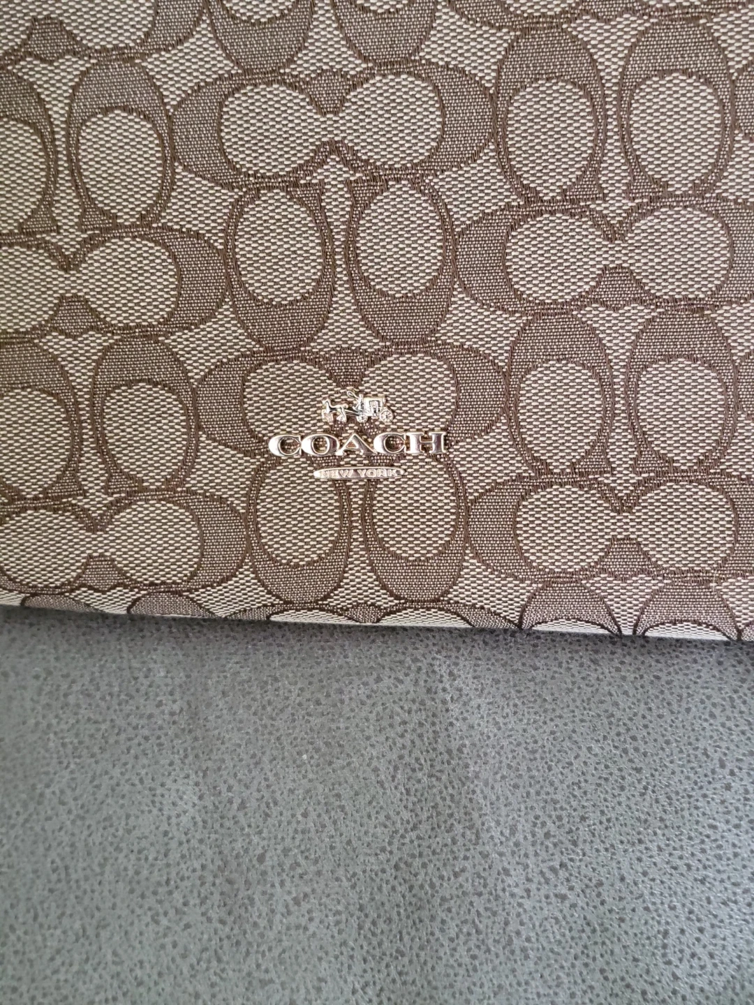 Coach Signature Pattern Shoulder Bag with Pink Accent - photo 3