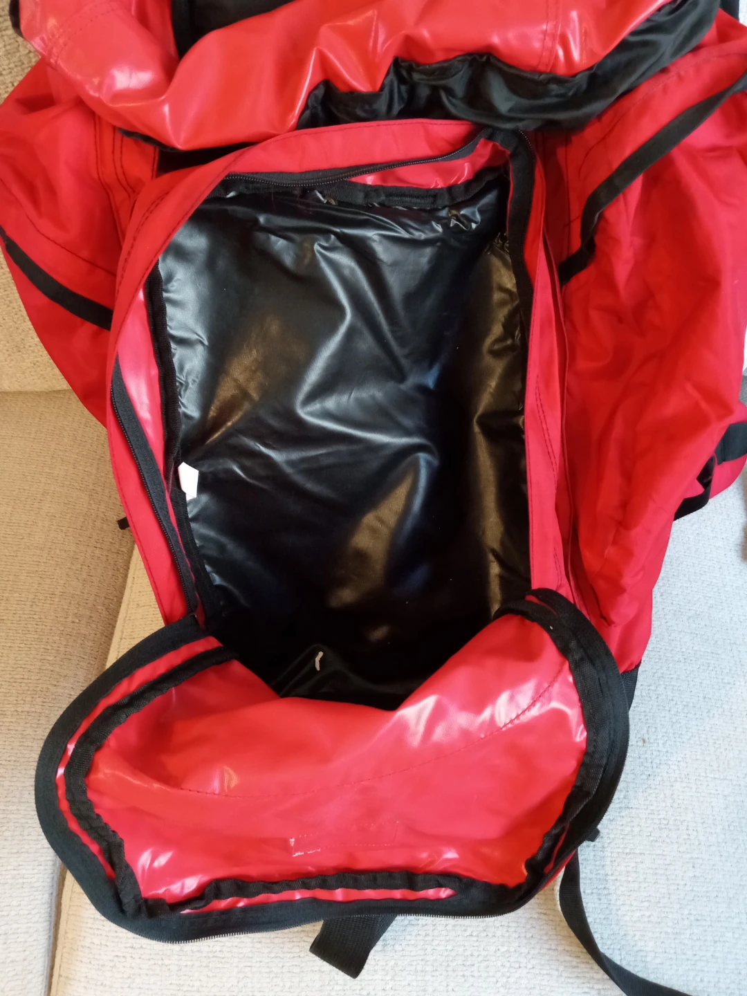Marlboro Adventure Team Red Backpack - photo 2