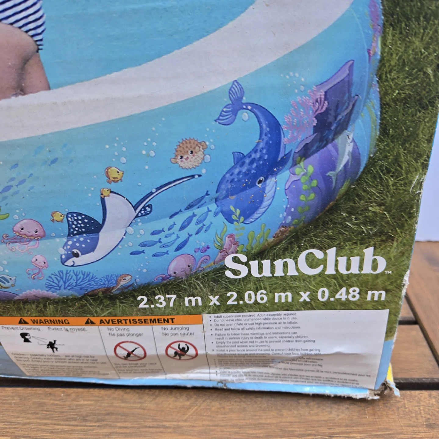 Brand new inflatable pool - photo 2
