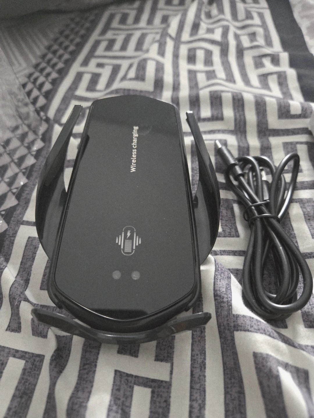 Smart Sensor F4 Car Wireless Charger 15W - photo 3