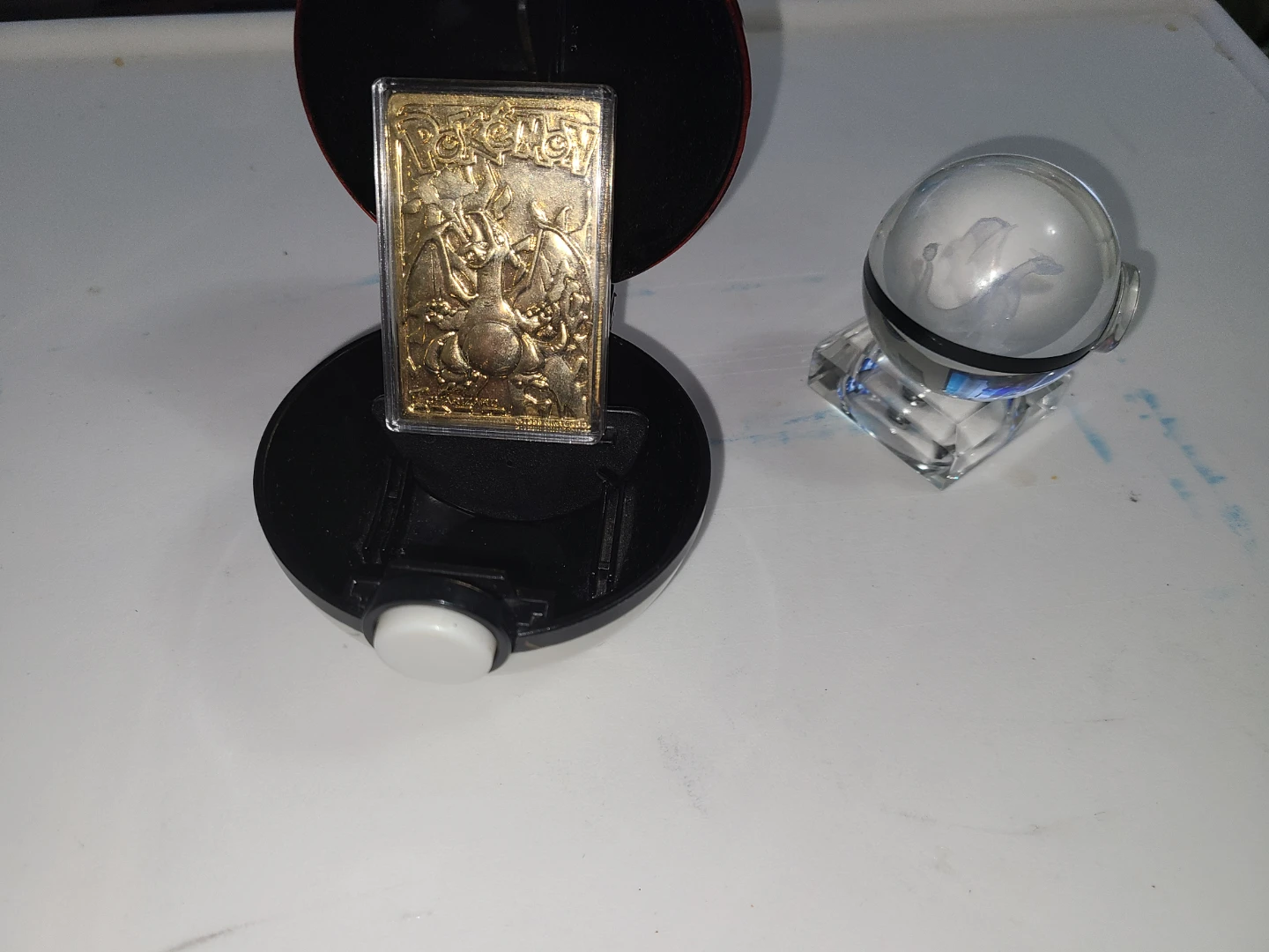 Pokemon Gold Card with Display Stand - photo 2