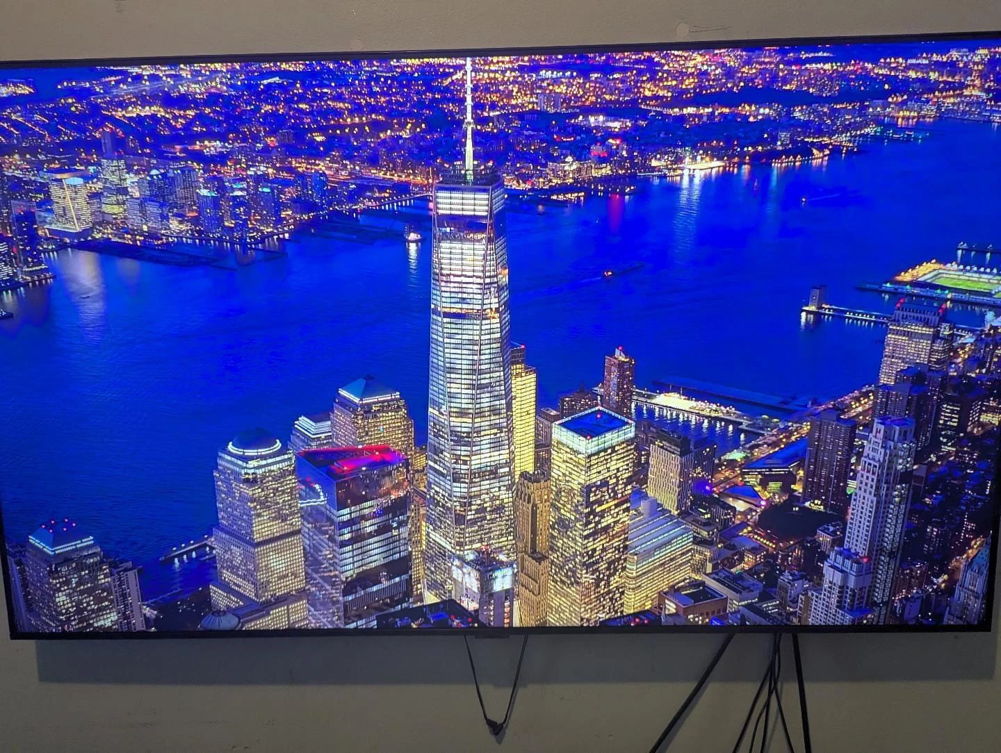 Samsung 55" Class Crystal UHD CU7000 4K Smart TV