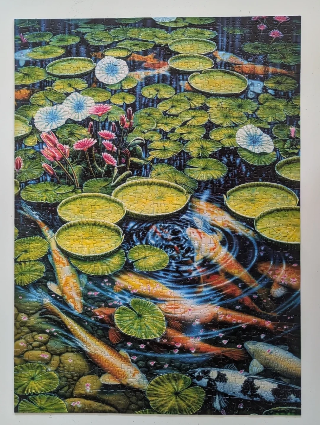 Cobble Hill Koi Pond 1000 Piece Jigsaw Puzzle - photo 2