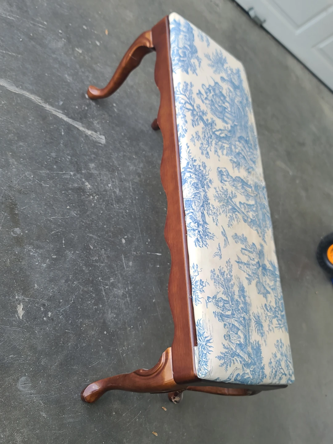 Vintage Bench with Blue Toile Upholstery - photo 3