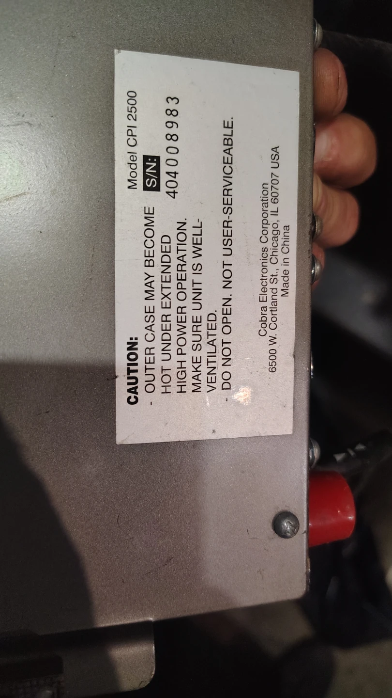 Cobra CPI 2500 DC to AC Power Inverter - photo 5