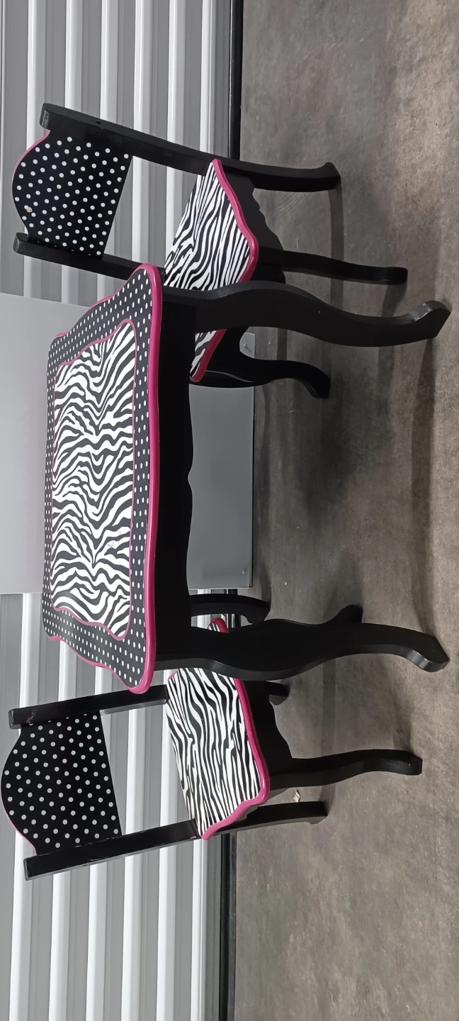 Kids Zebra Print Table and Chairs Set - photo 5