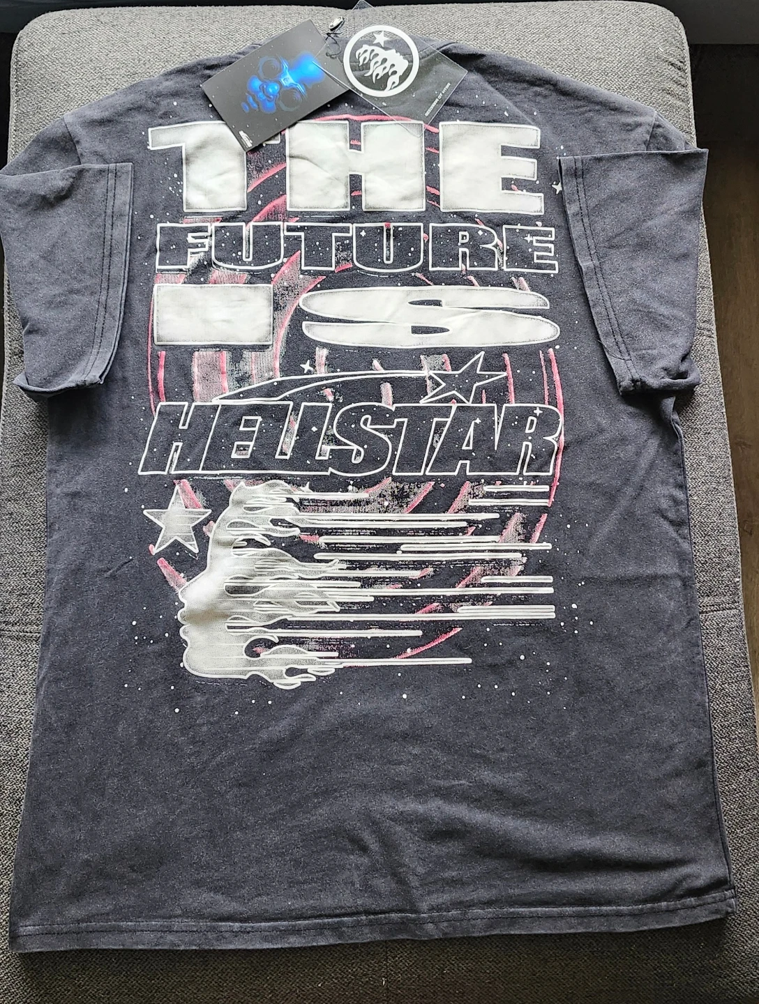 HELLSTAR "The Future" Graphic T-Shirt - photo 2