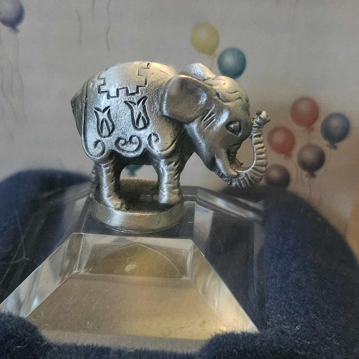 Russ Fine Pewter Collectible Center Ring Elephant - photo 4